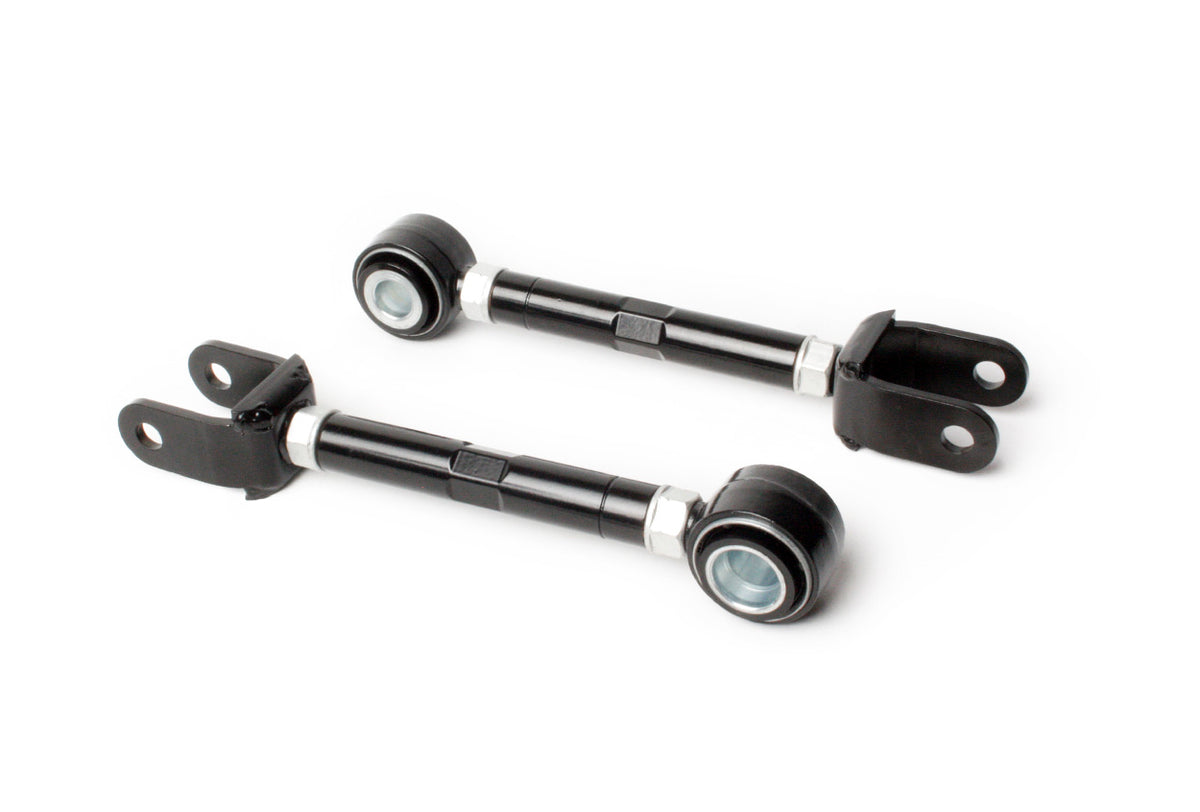 Adjustable Rear Traction Arm Kit